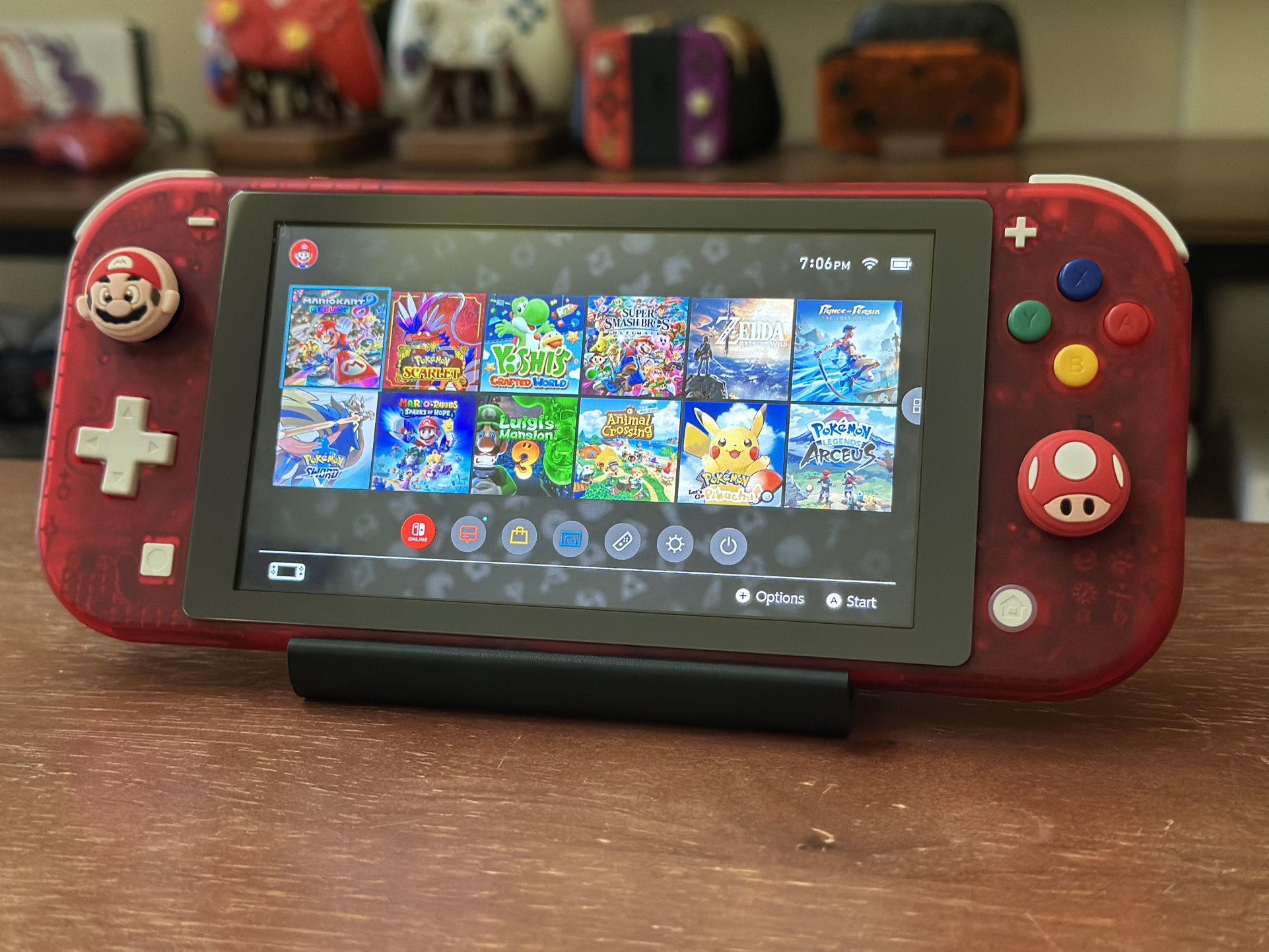 Nintendo Switch Lite (Clear Shell)