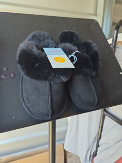 Slippers
