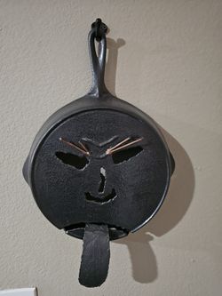 Custom cast Iron skillet OBO