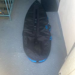 5’9 FCS Surfboard Bag