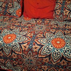 Twin Size  Daybed Cover and Shans