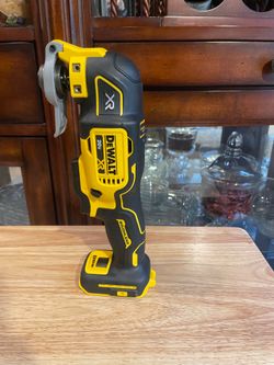 New Dewalt Multi-Tool 20V XR BRUSHLESS (Tool Only Solo Herramienta)