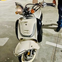 Gas Moped Gently Used