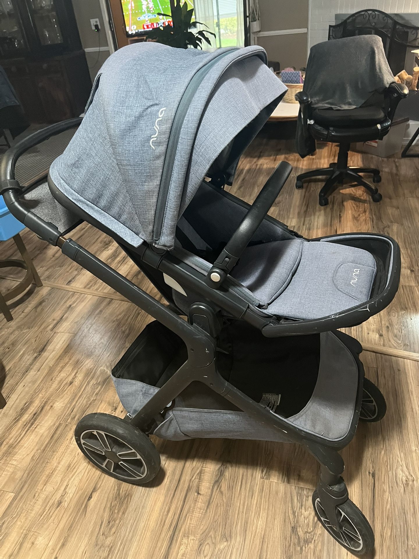 Nuna Mixx Stroller-Gently Used 