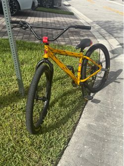 Savage Flyer 27.5 Pedal Bike