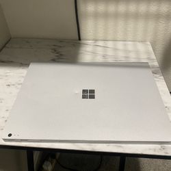 Microsoft Surface Book 2
