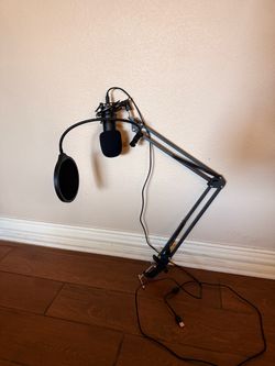 A04 Gen2  Black Microphone