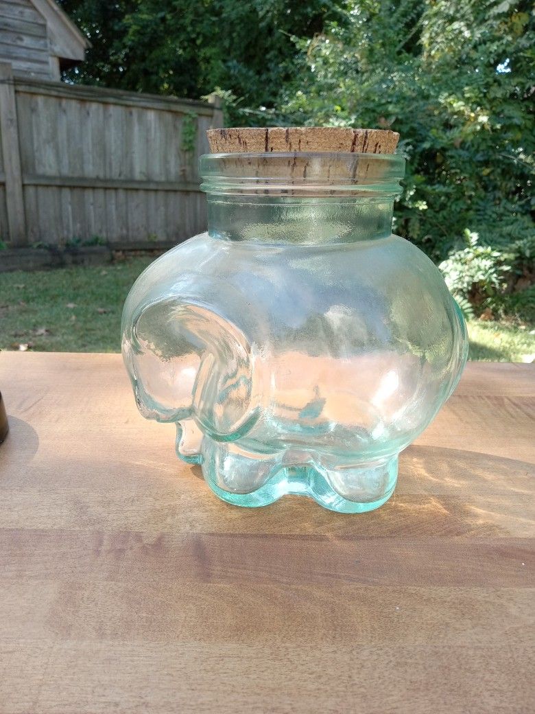 VINTAGE 1960's 7 Inch Tinted Glass Elephant Jar Cork Lid ITALY