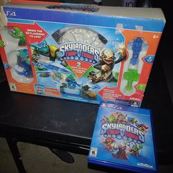 Skylander Trap Team PS4 bundle complete set