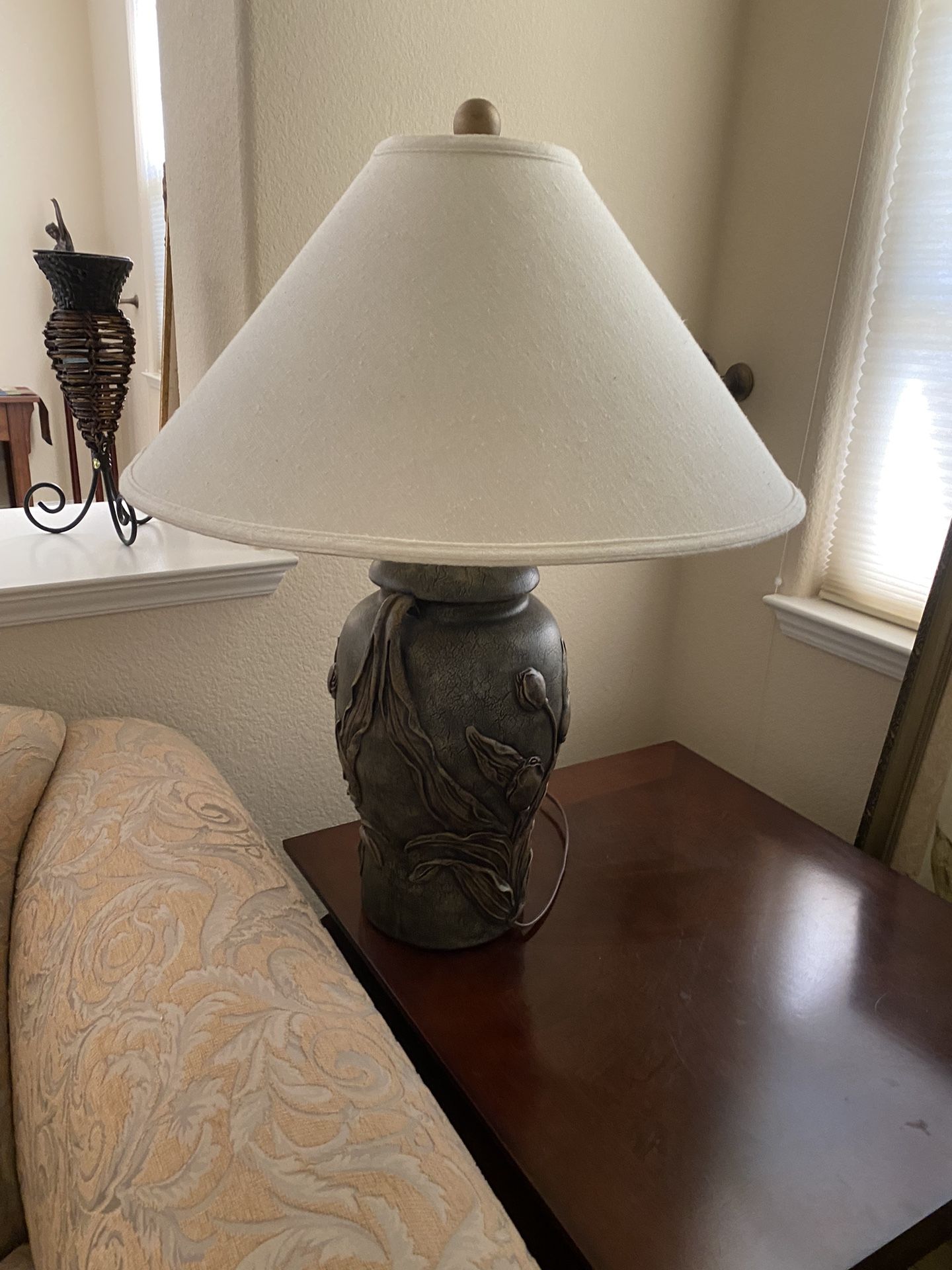 Coffee Table & End Tables 