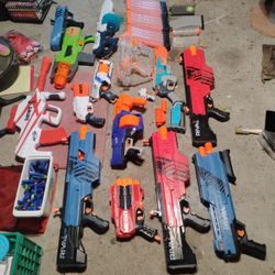 13 Different Nerf Guns 