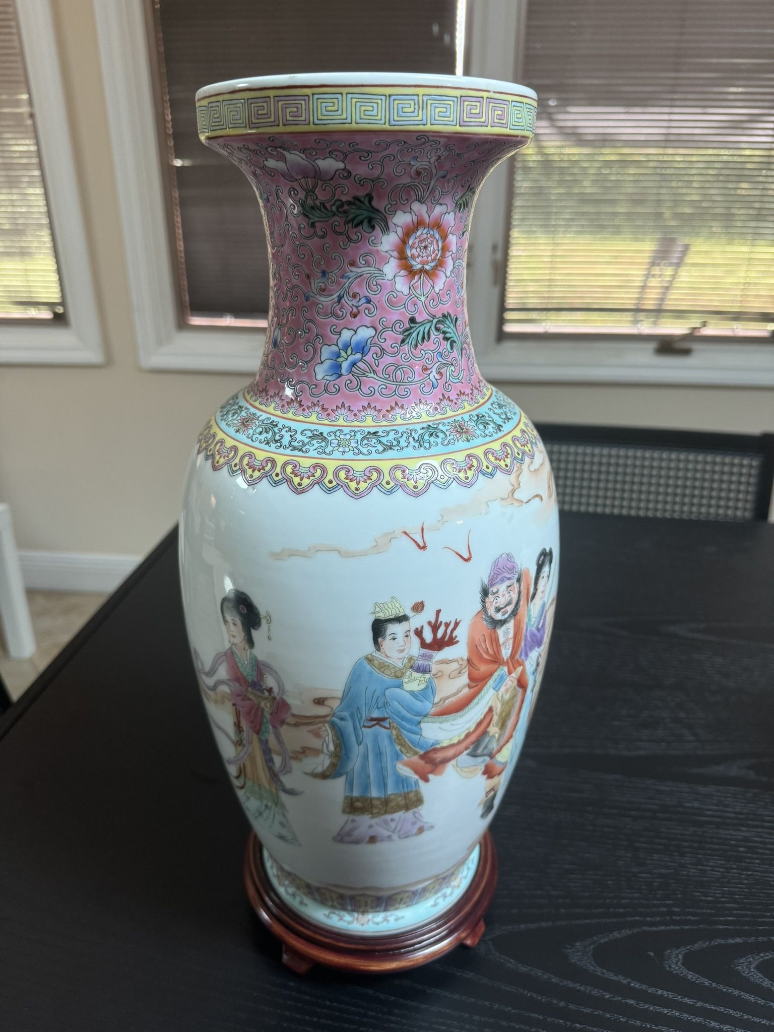 Beautiful Chinese Porcelain Vase