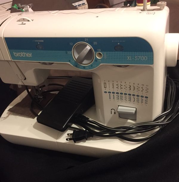 Brother XL 5700 sewing machine for Sale in Myrtle Beach,