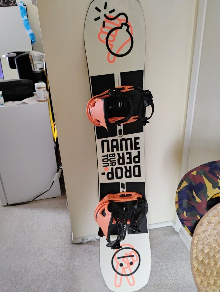 BURTON NAME DROPPER 151cm Burton Name Dropper LTD Snowboard - 2023