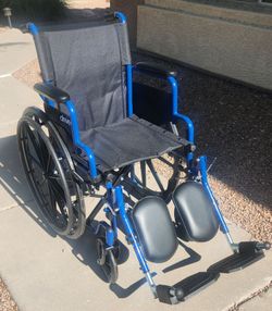 Drive Wheelchair with Elevating Leg rests and 16 inch seat