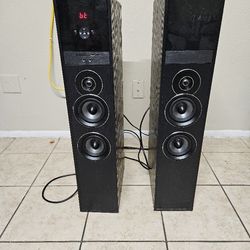Rockville TM80 Speakers 