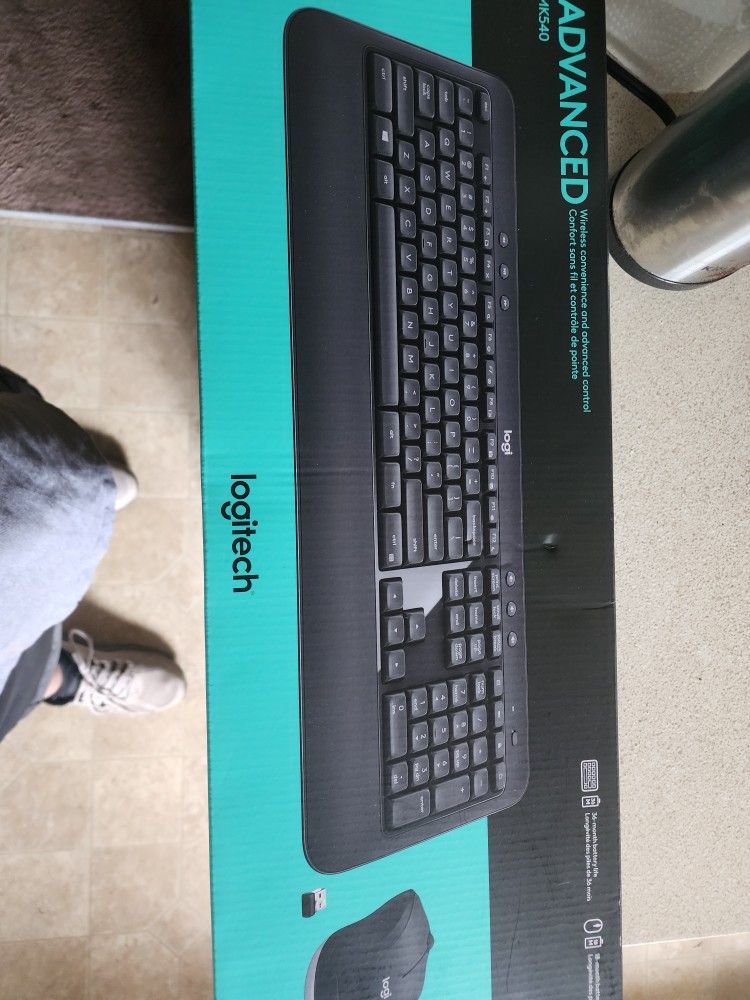 Remote Keyboard N Mouse Brand New