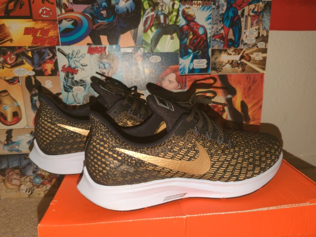 Nike pegasus 35 womens gold hotsell