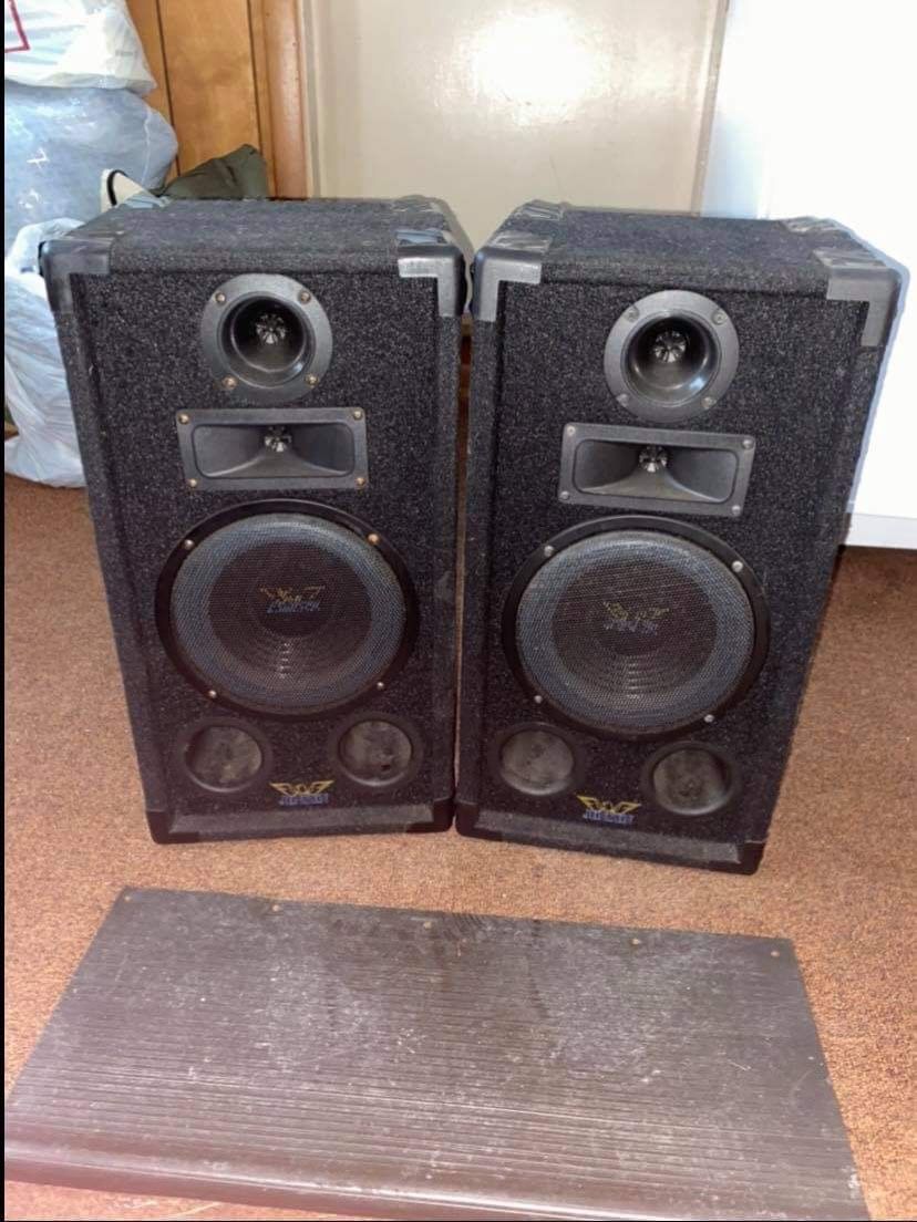 Jensen JP1200 Speakers