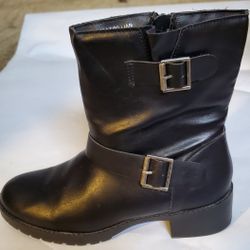 AZ Gillian Boots