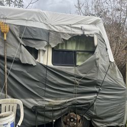1973 Swinger Mobile Home Needs TLC