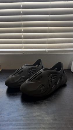 Adidas Yeezy Foam Runner Onyx