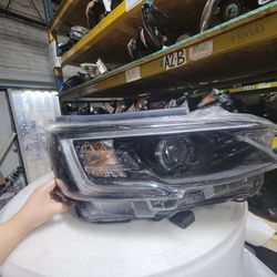 2020 - 22 - SUBARU LEGACY-RIGHT- HEADLIGHT 