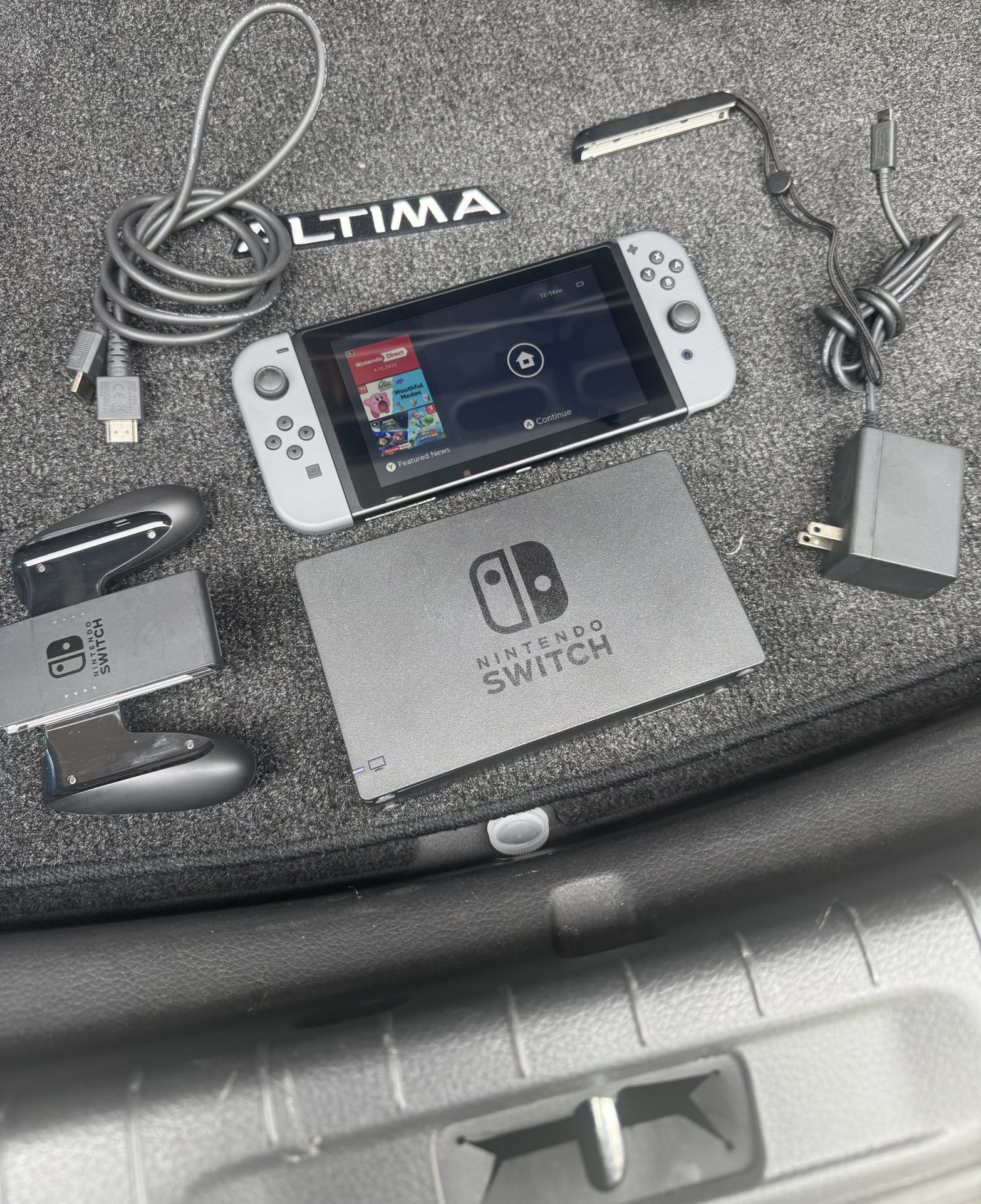 Black Nintendo Switch With Joy Cons Controller Dock Cables Works Great 👍