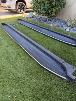 SUBURBAN YUKON XL RUNNING BOARDS