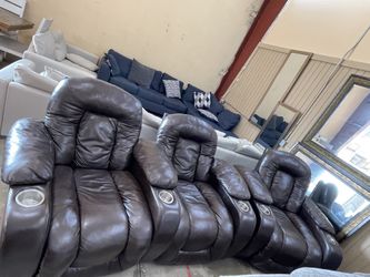 Recliner Sectionals 