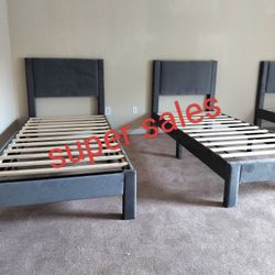 Twin Size Bed 