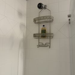 Shower And Bathtub Accessory