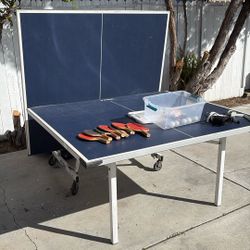 Ping Pong Table And Accessories