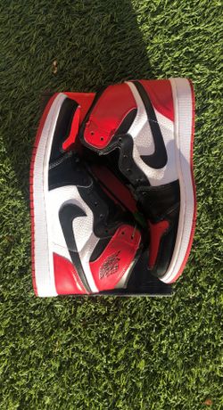 Air Jordan 1 Retro “ Bred Toe”