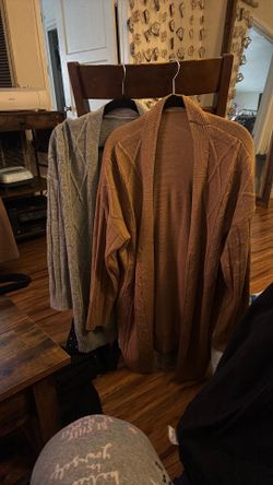 Long sweater/coat brown and grey