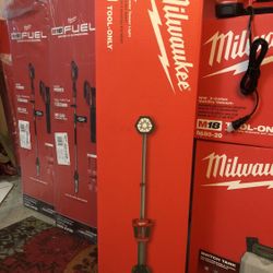 Milwaukee M18 Tower Light 