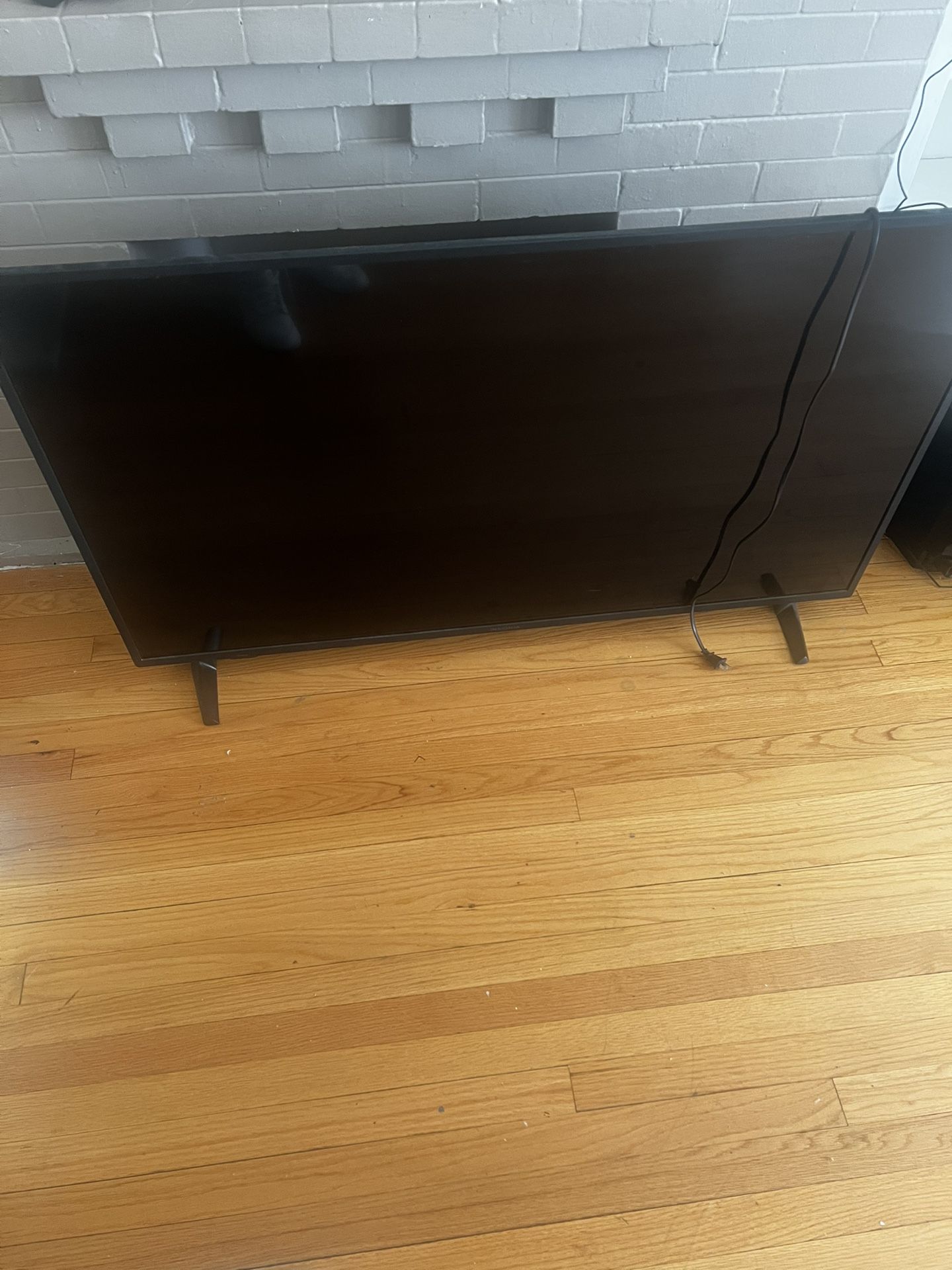 Used 55 Inch Insignia Flat Screen Tv