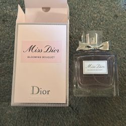 Dior Perfume “Miss Dior Blooming Bouquet”