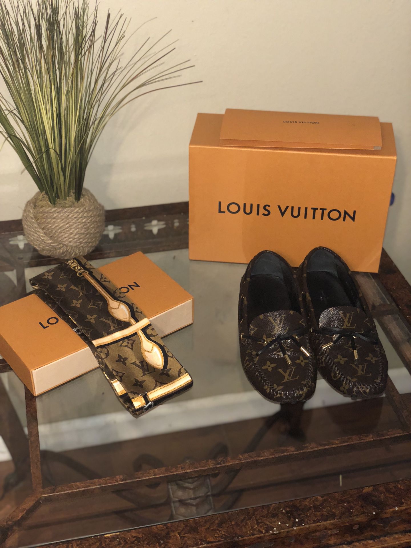 Louis Vuitton Gloria Loafers 38 - LVLENKA Luxury Consignment