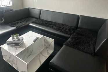 Leather Couch for sale, sofa a la venta