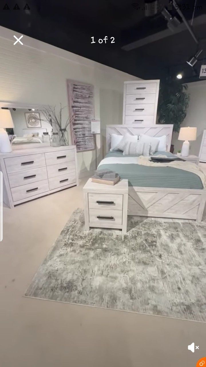 5pcs king/queen bedroom sets with free home delivery