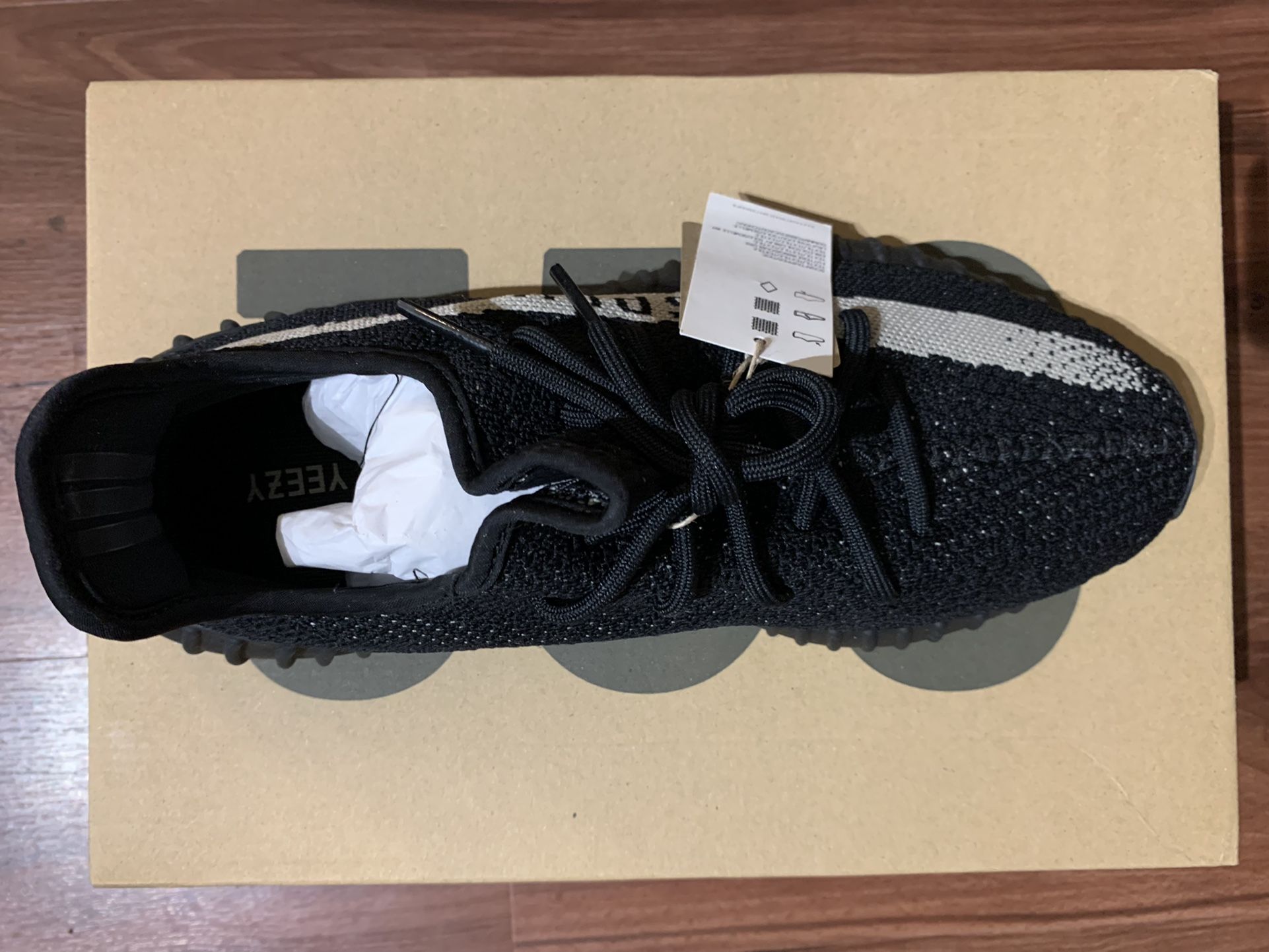 Yeezy 350 V2 Adidas Yeezy 90 60 Adidas Yeezy Boost 350 V2 Oreo