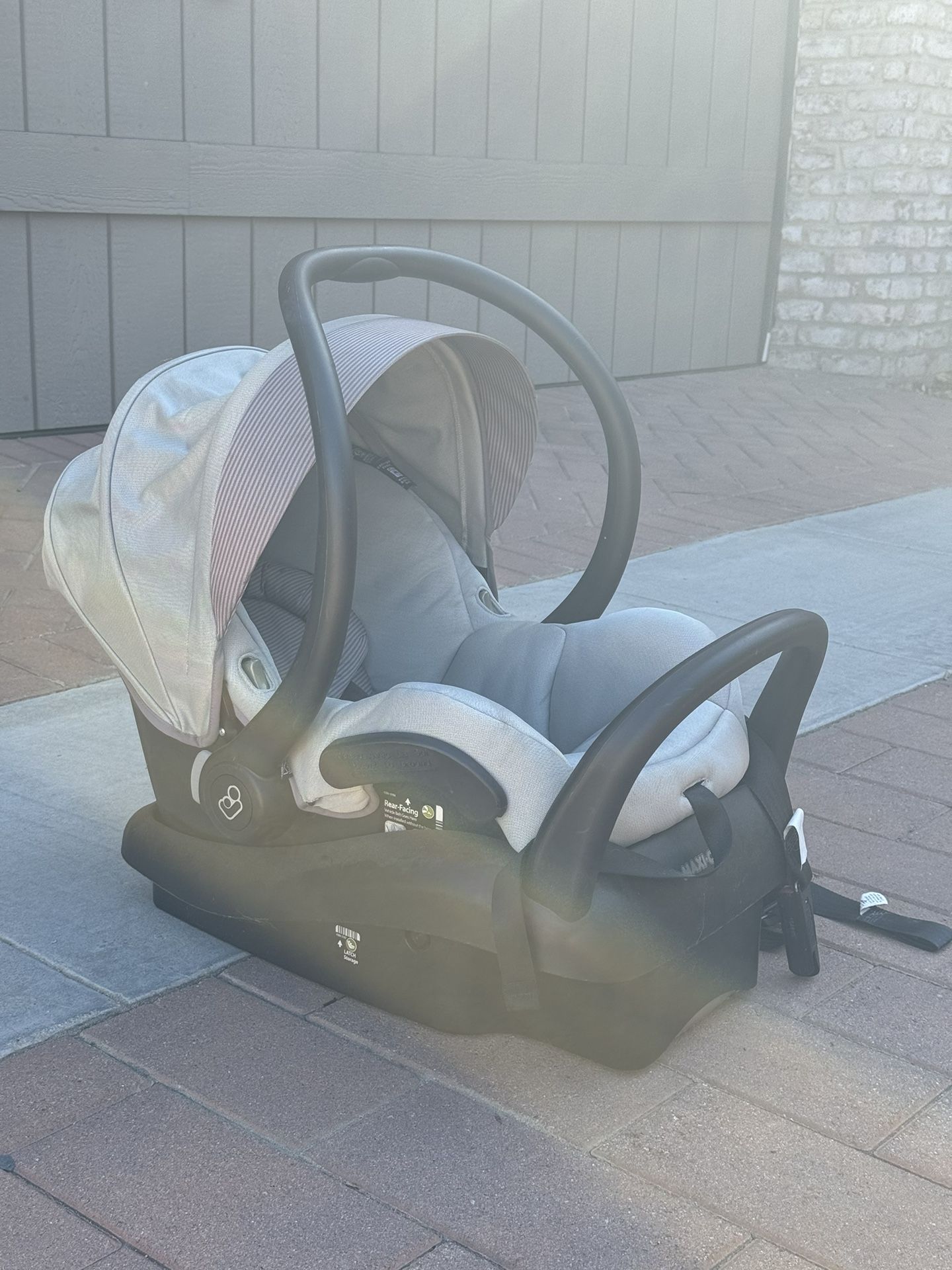 Maxi Cosi infant Car Seat