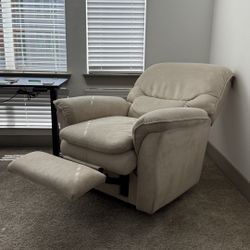 La-Z-Boy Cream Microsuede Recliner – Ultra Comfortable, Fully Reclines