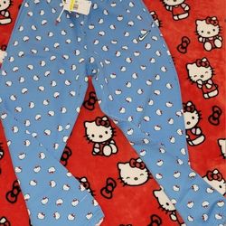 Nike
Fleece Joggers x Hello Kitty - Blue