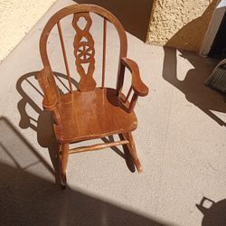 Children's Wooden Rockin Chair.