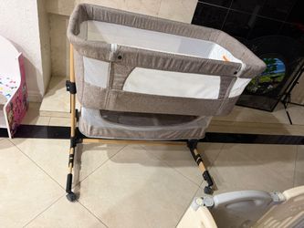 Baby bassinet crib