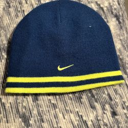 Nike Kids reversible beanie 