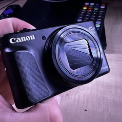 Canon SX 740 HS