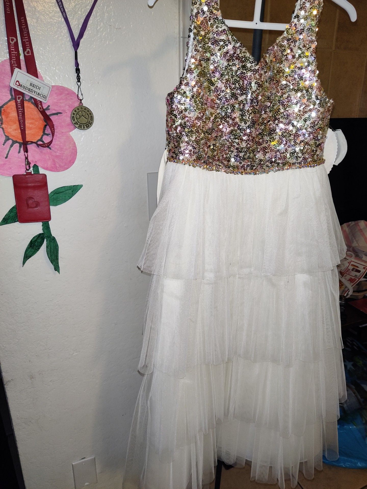 Girls dress size 8
